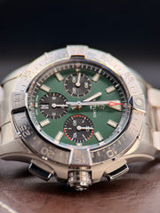 N/A Breitling Avenger (Green) B01 Chronograph 42mm AB0146