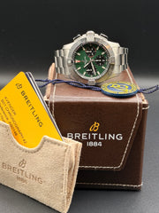 N/A Breitling Avenger (Green) B01 Chronograph 42mm AB0146