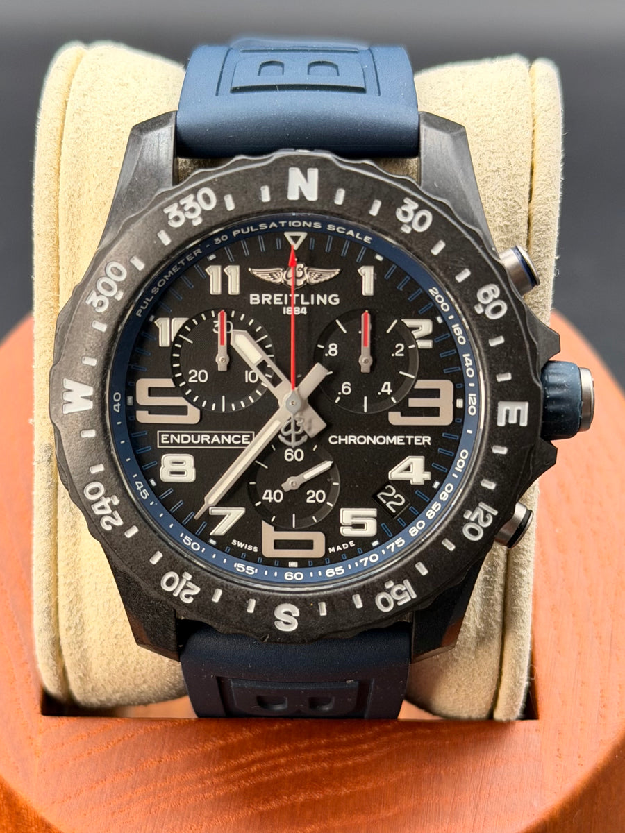 Breitling Breitling Endurance Pro 44 , front view