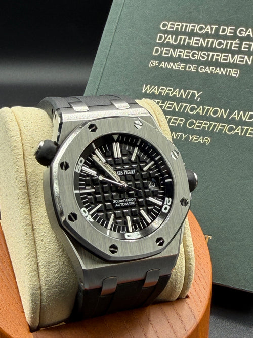 2014 Audemars Piguet Audemars Piguet Royal Oak Offshore Diver 15703ST.OO.A002CA.01