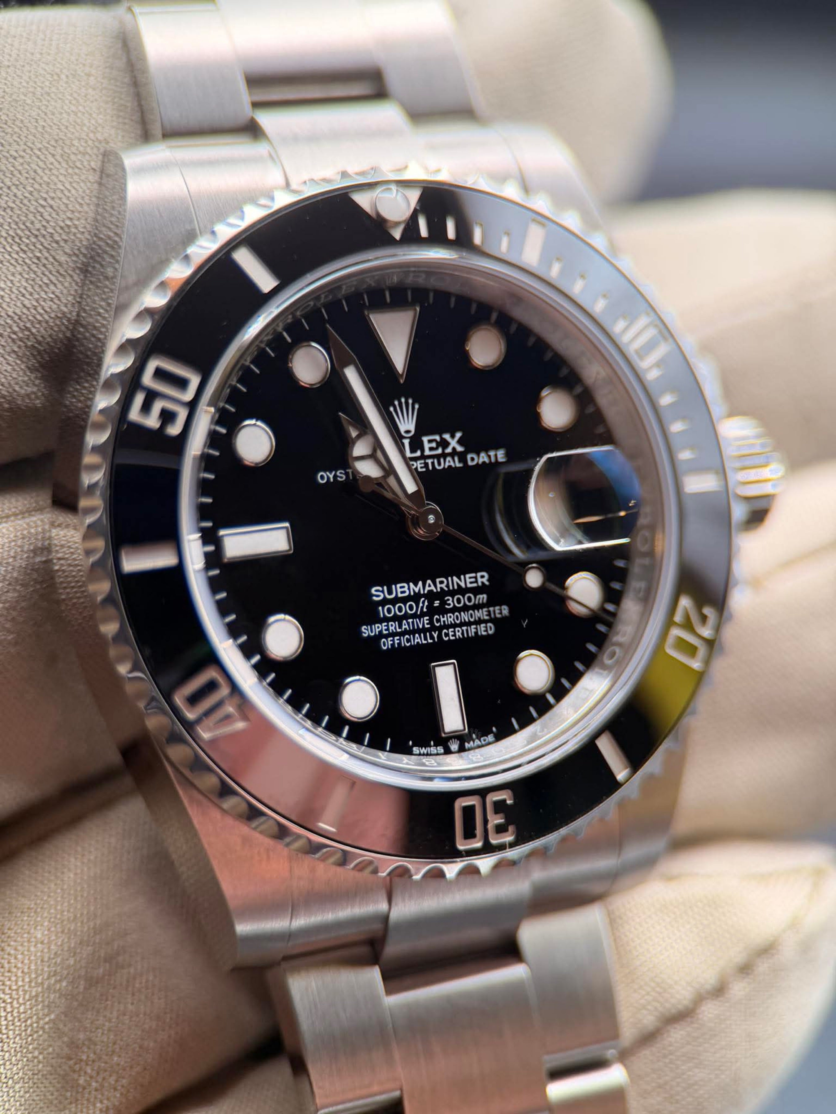 Rolex Submariner Date