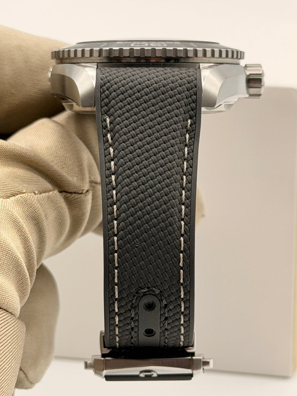 Omega Planet Ocean 600m
