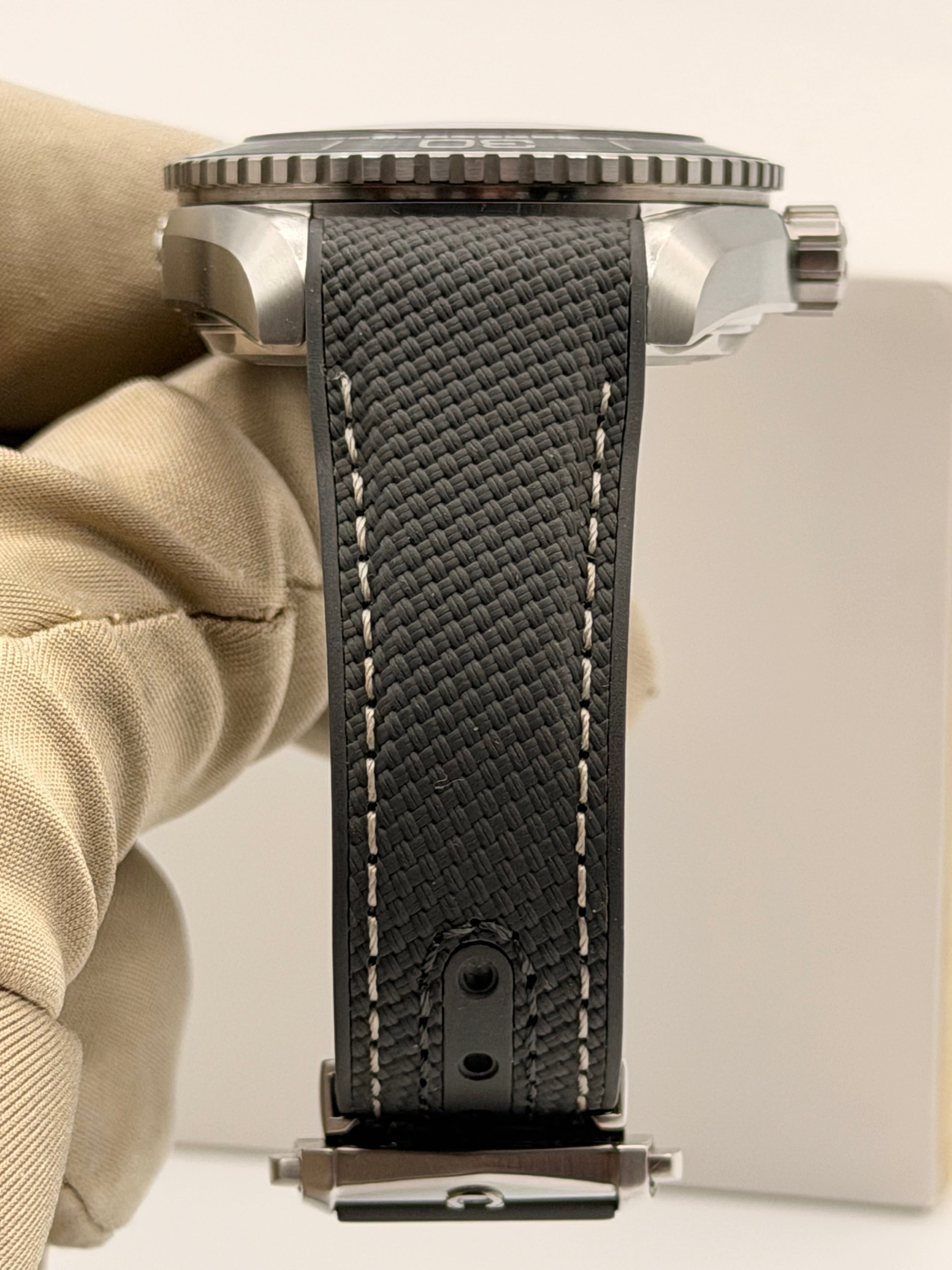 Omega Planet Ocean 600m