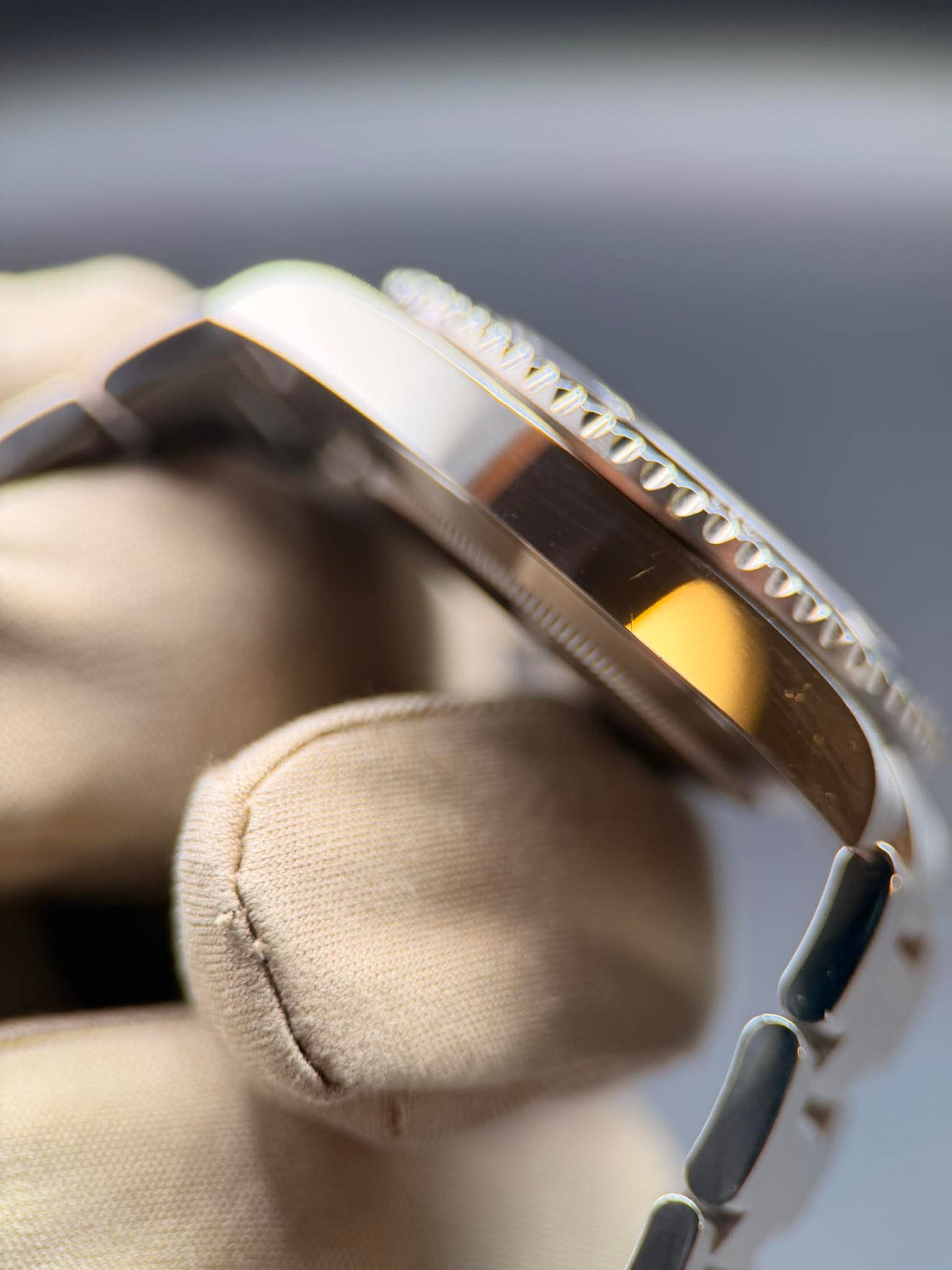 Rolex Submariner Date