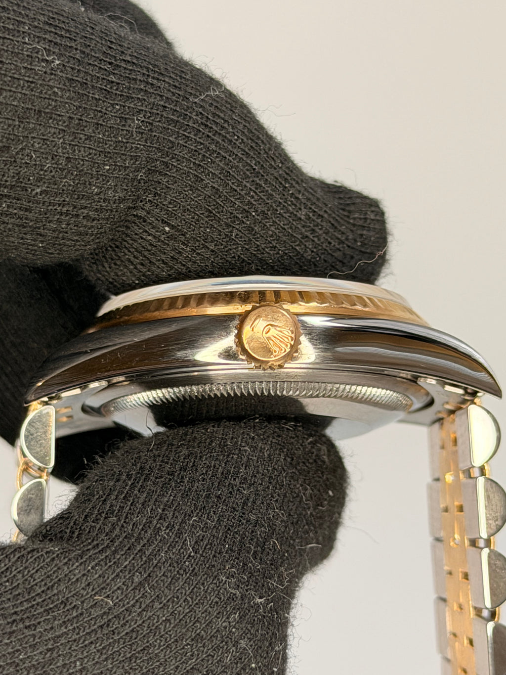 16233 - Rolex Datejust 36mm - fits 6.5” wrist