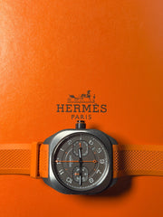 Hermes H08 | Monopusher Chronograph Dial on Orange rubber W403130WW00 Complete 2026